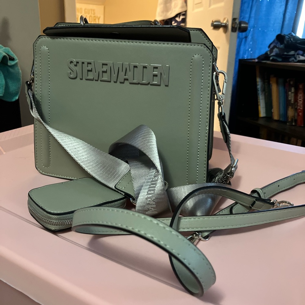 Steve Madden purse